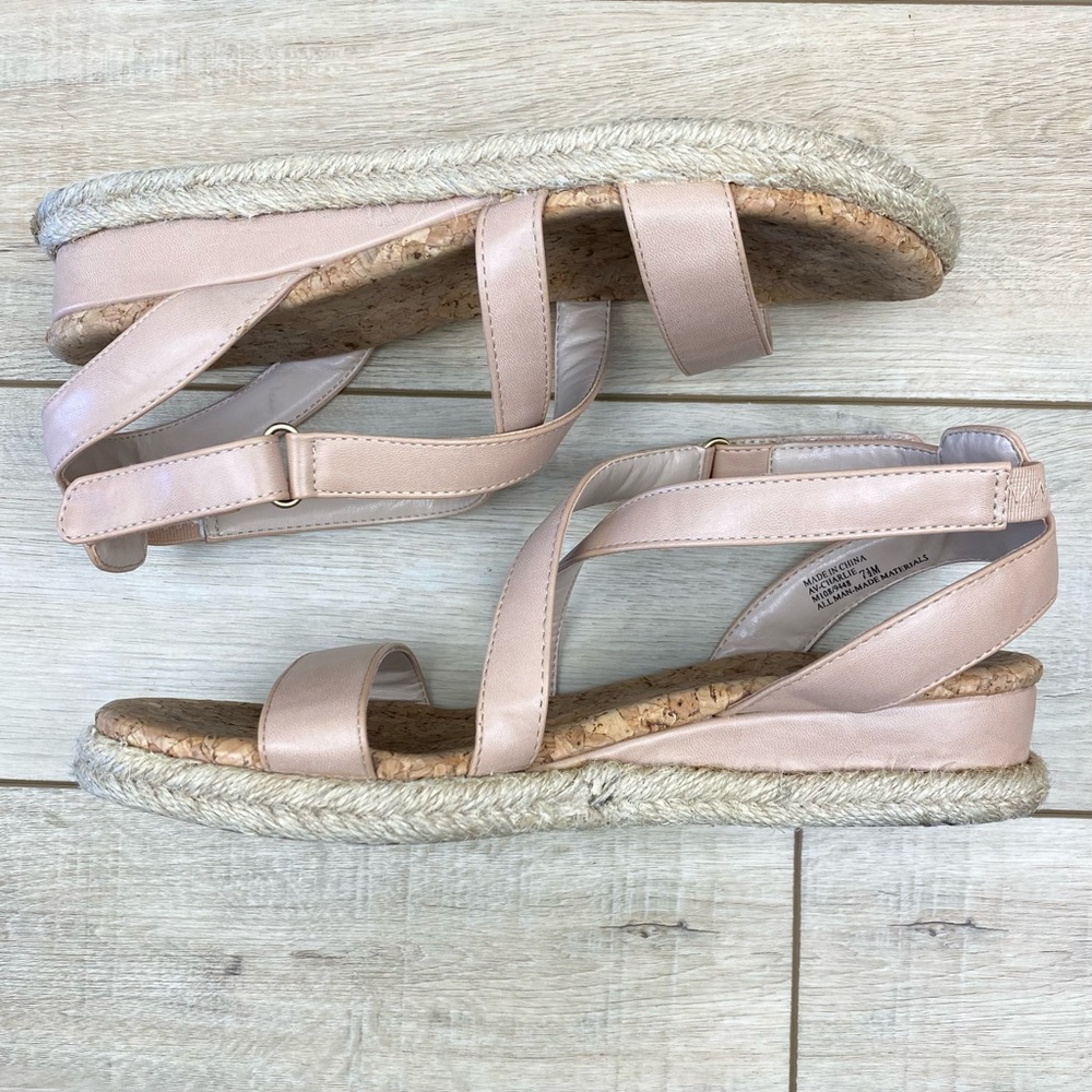 ADRIENNE VITTADINI Charlie Espadrille Tan Strappy Vegan Leather Sandals Size 7.5 - Picture 5 of 10